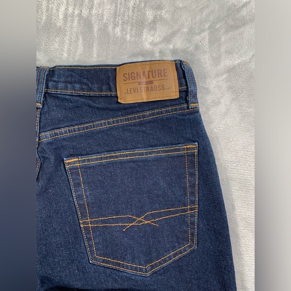 Levi's Dark Indigo Straight Jeans - Picture 3 of 16